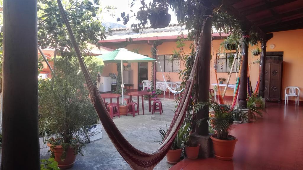 Hostal Morenos Antigua Dış mekan fotoğraf